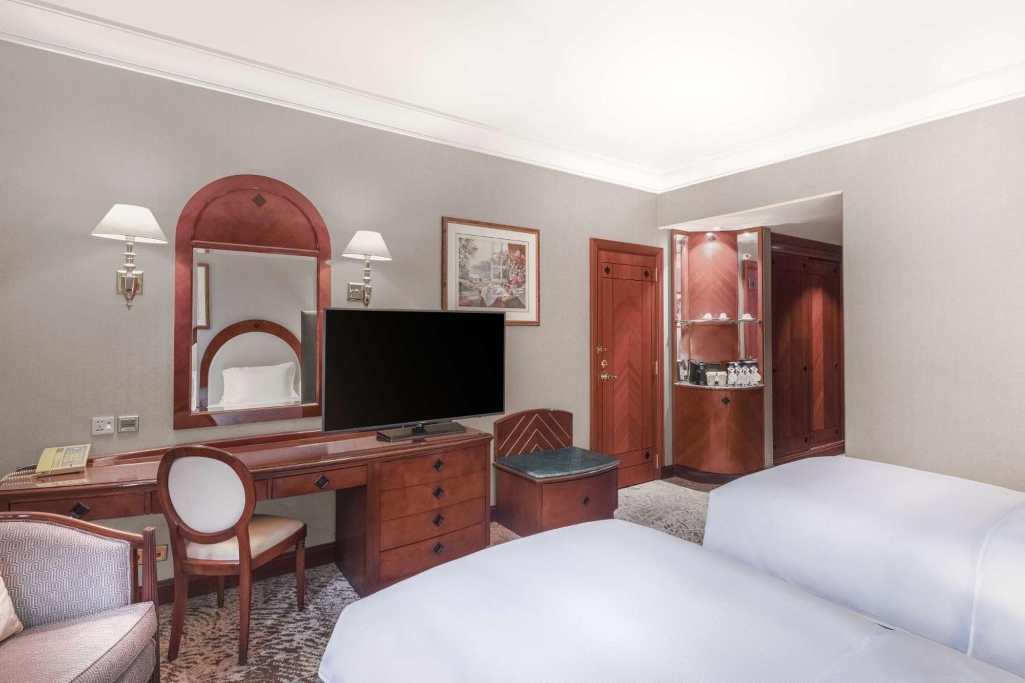 Twin Guest Room City View