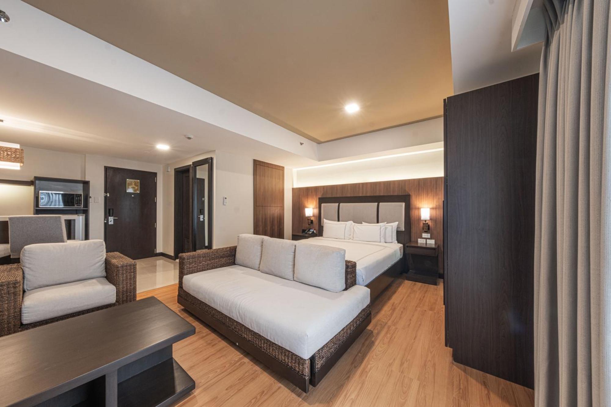 Premier Suite