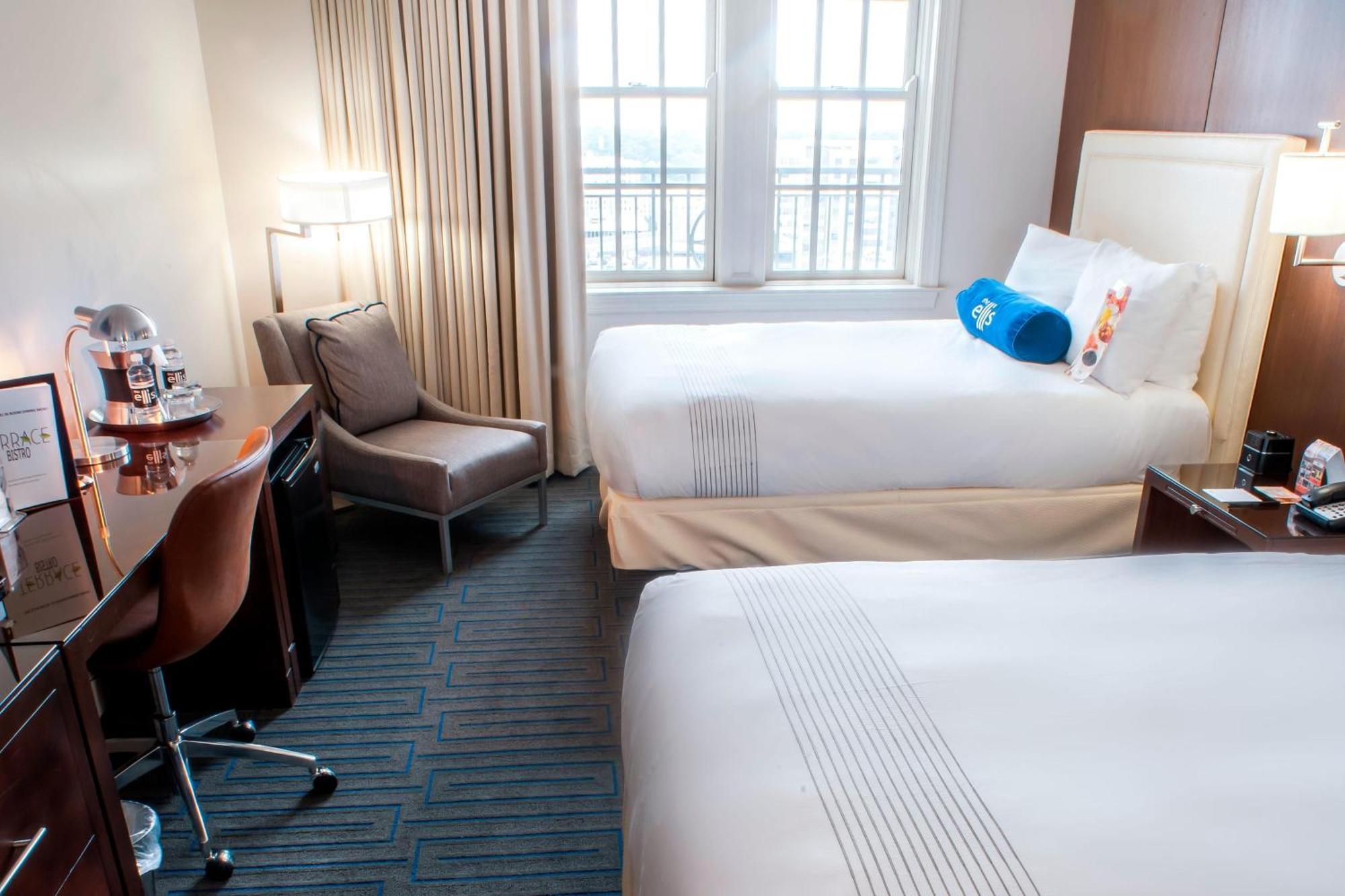 Deluxe Double Room,1565540368:JPEG