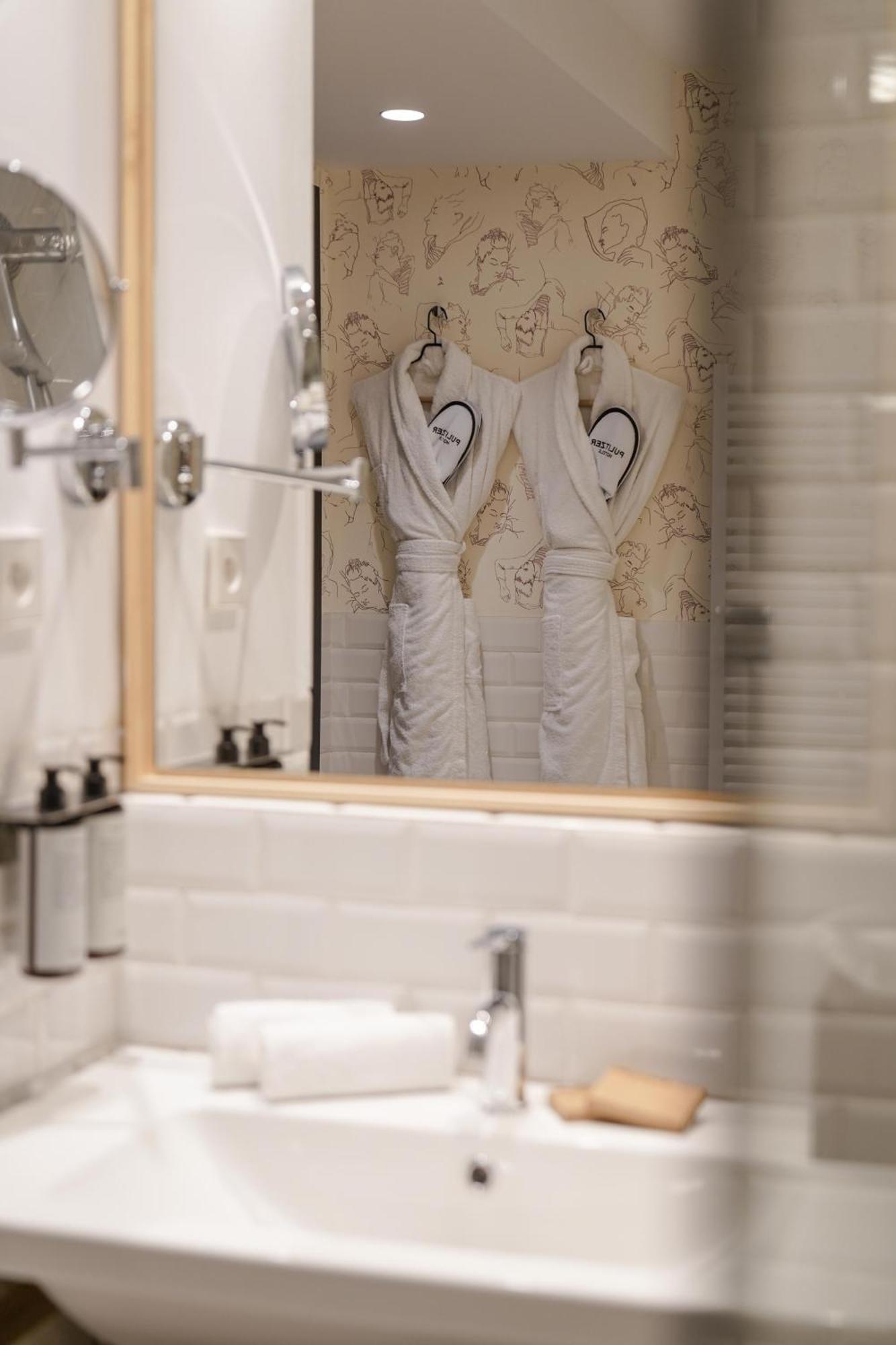 The Signature Extra City View,1566916010:JPEG