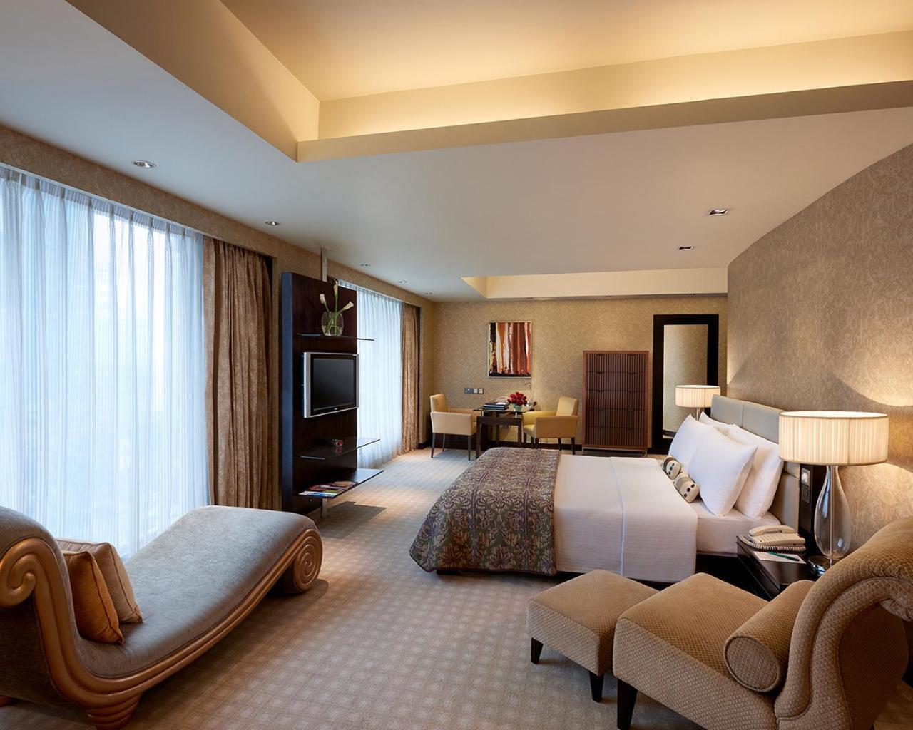 Presidential Suite with Lounge access,1548771601:JPEG
