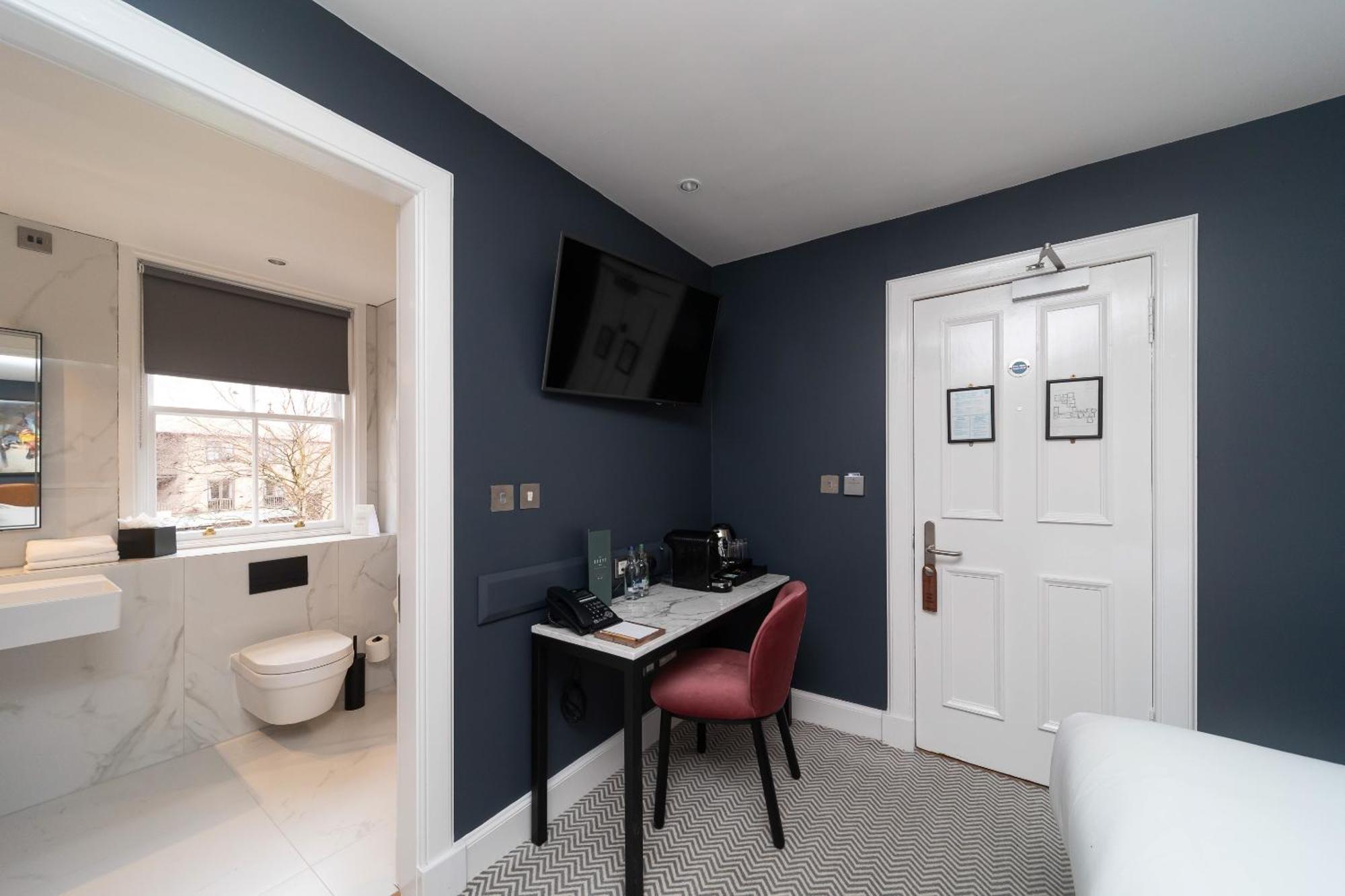 Cosy Double Room