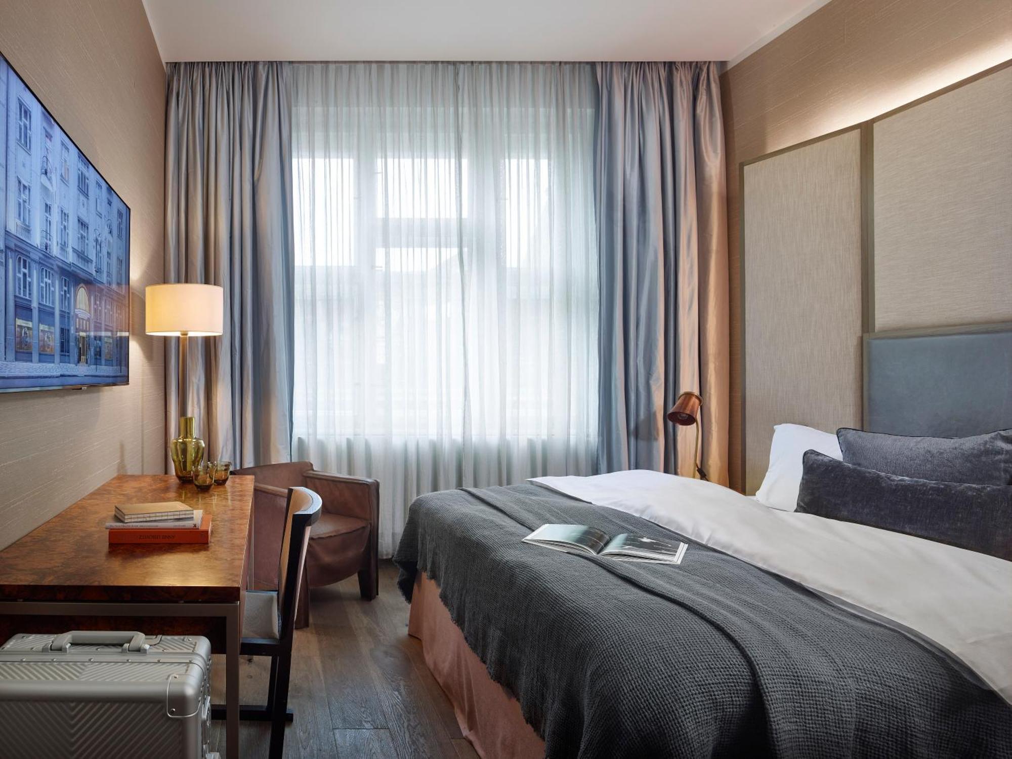 Classic Double Room Lounge Wellness Access