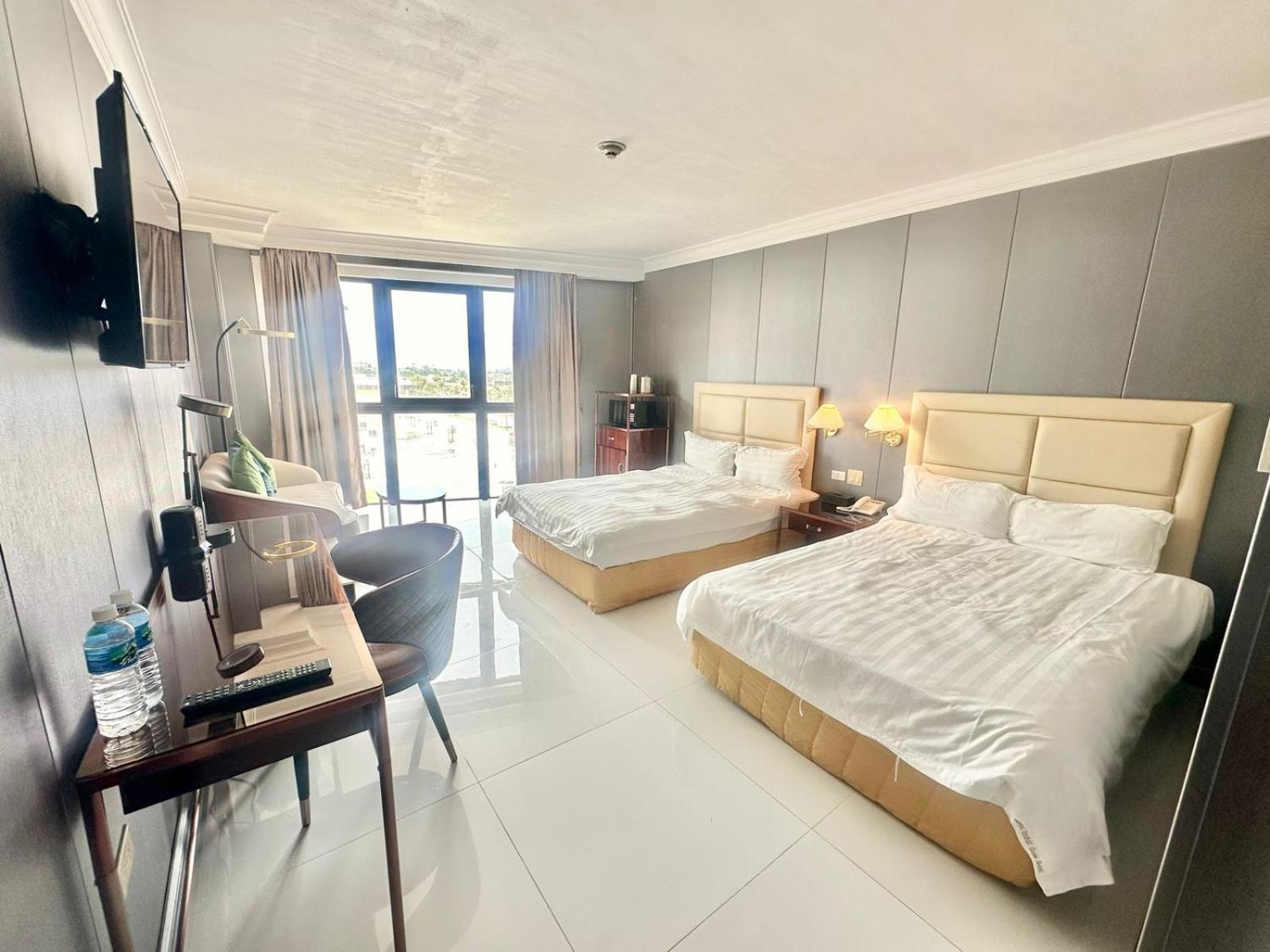 Twin Room with Partial Sea View with Car Rental,1571295995:JPEG