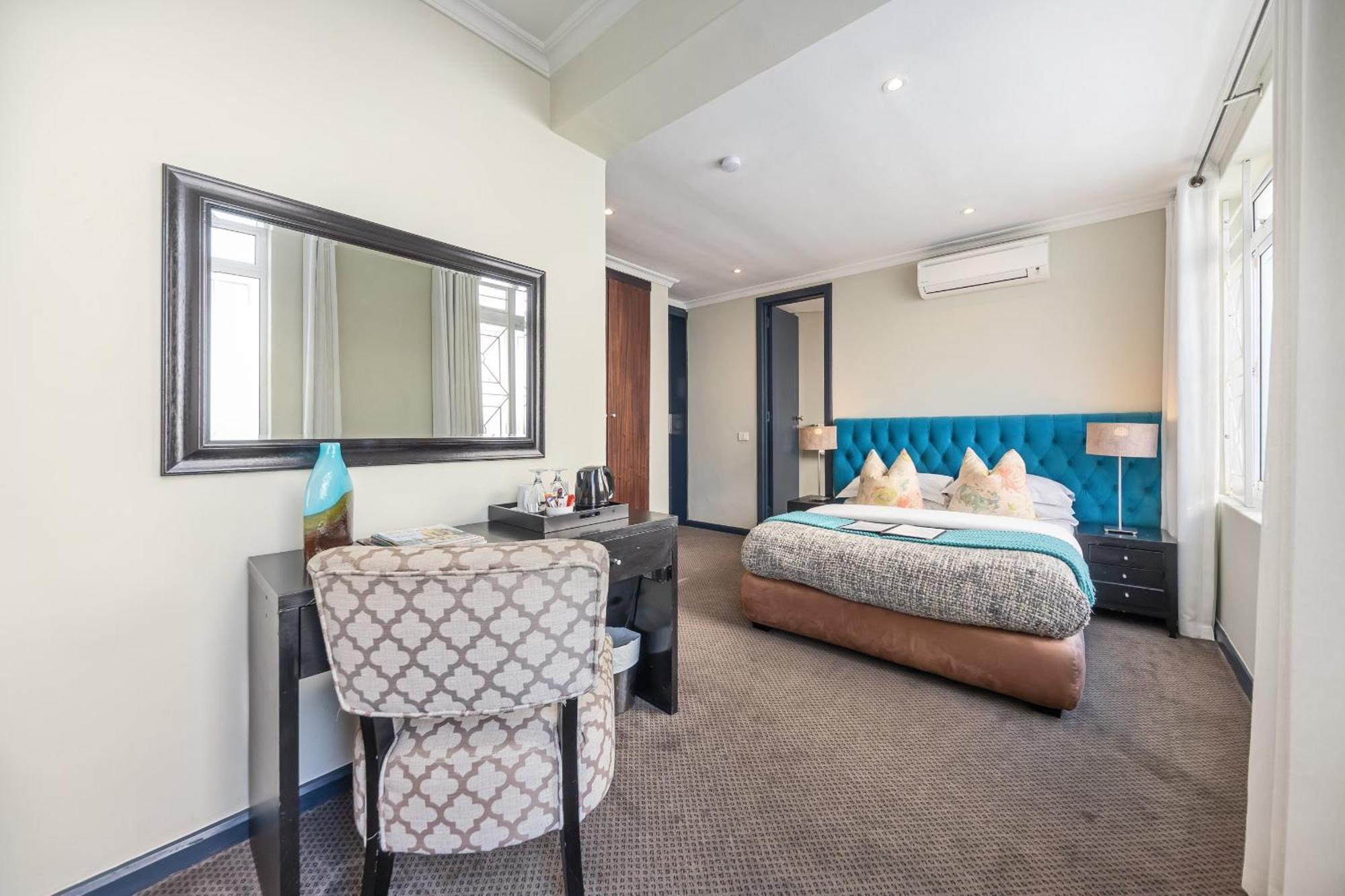 Standard Room,1572632429:JPEG