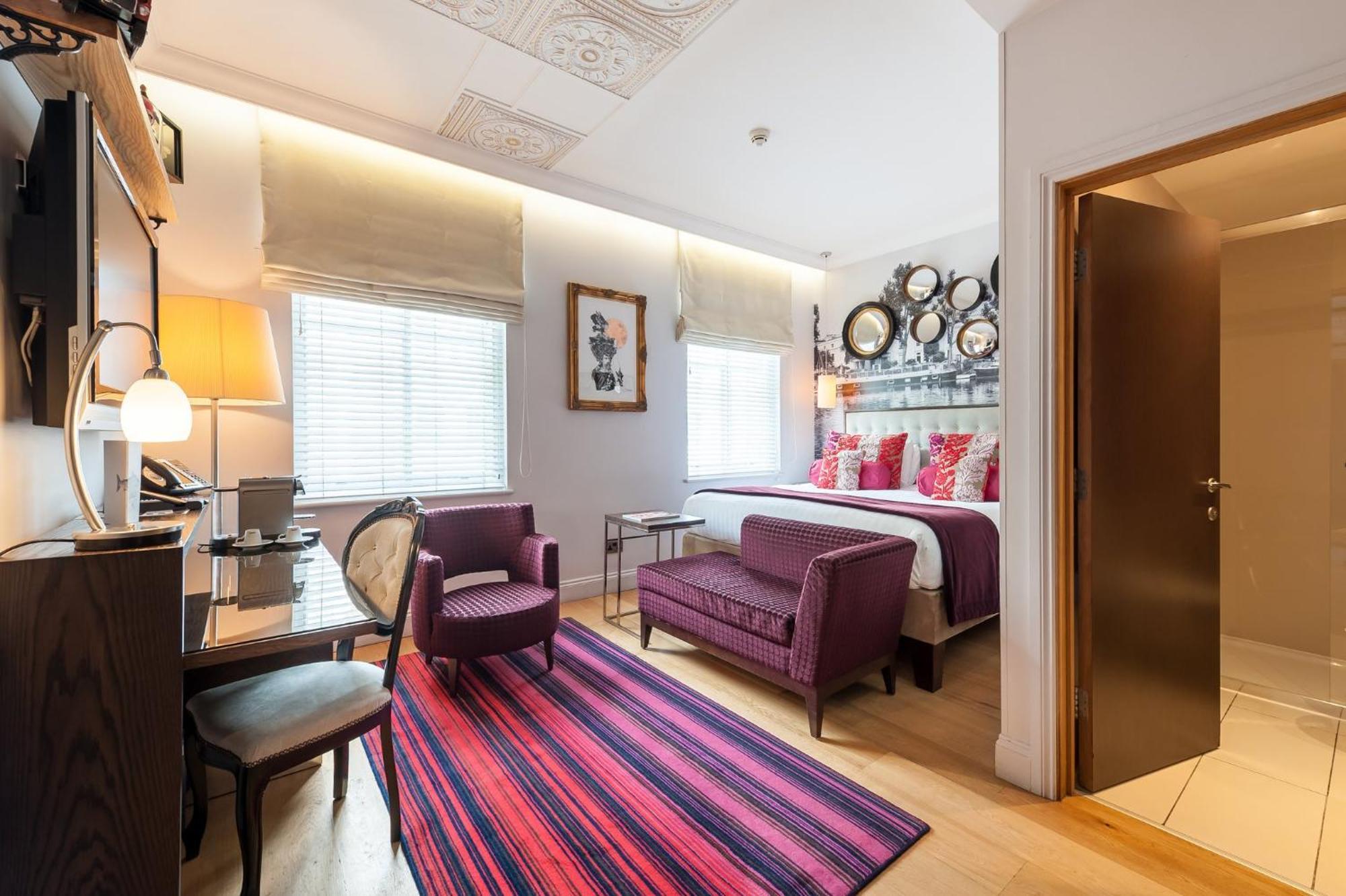 Premium King Room Sofa Bed Garden View,1572636572:JPEG