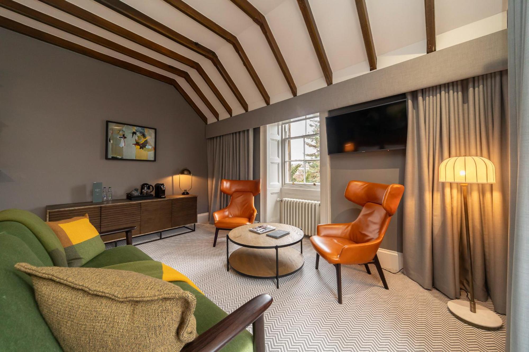 Signature Room