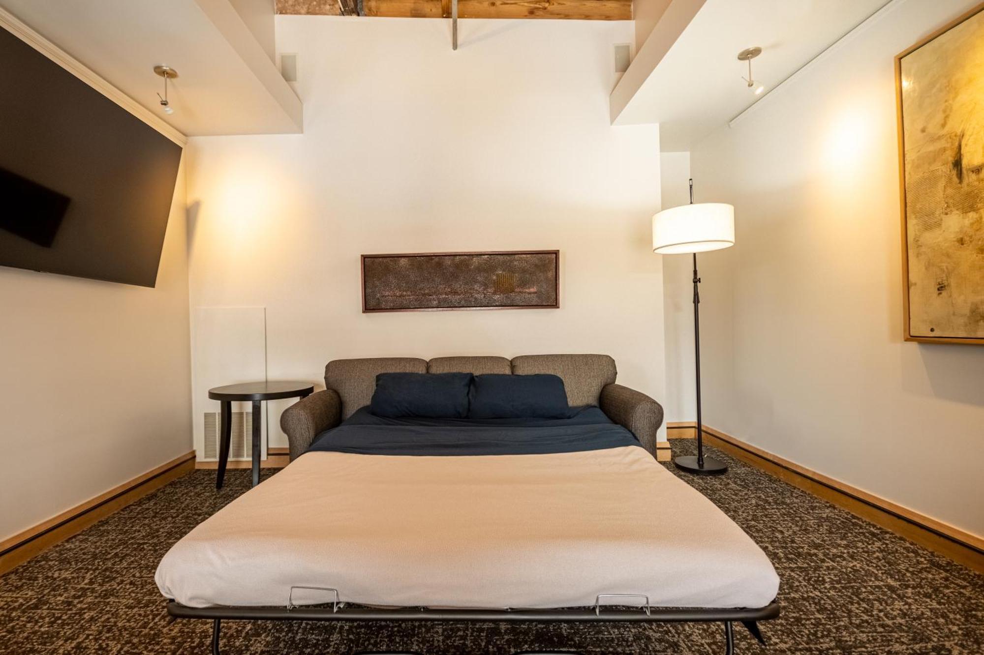 Duplex Suite,1576739669:JPEG