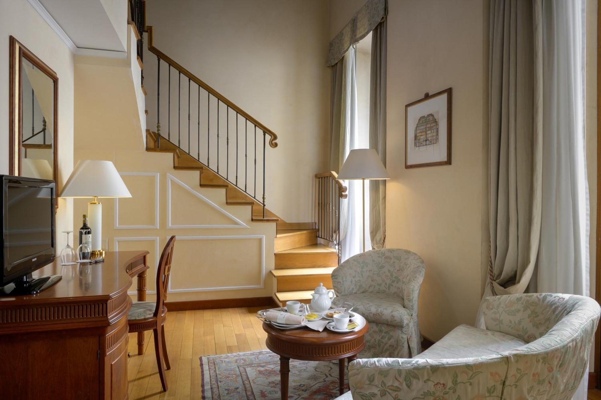Deluxe Junior Suite