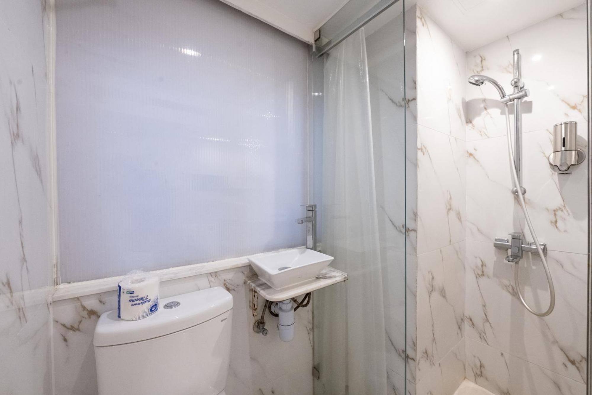 Solo Room