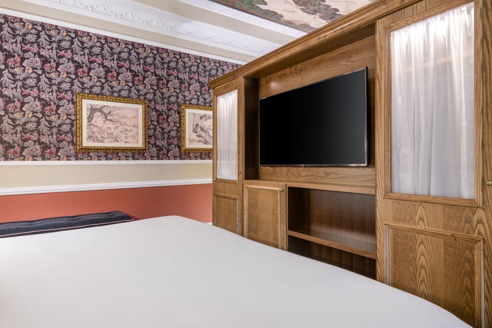 Junior Suite King