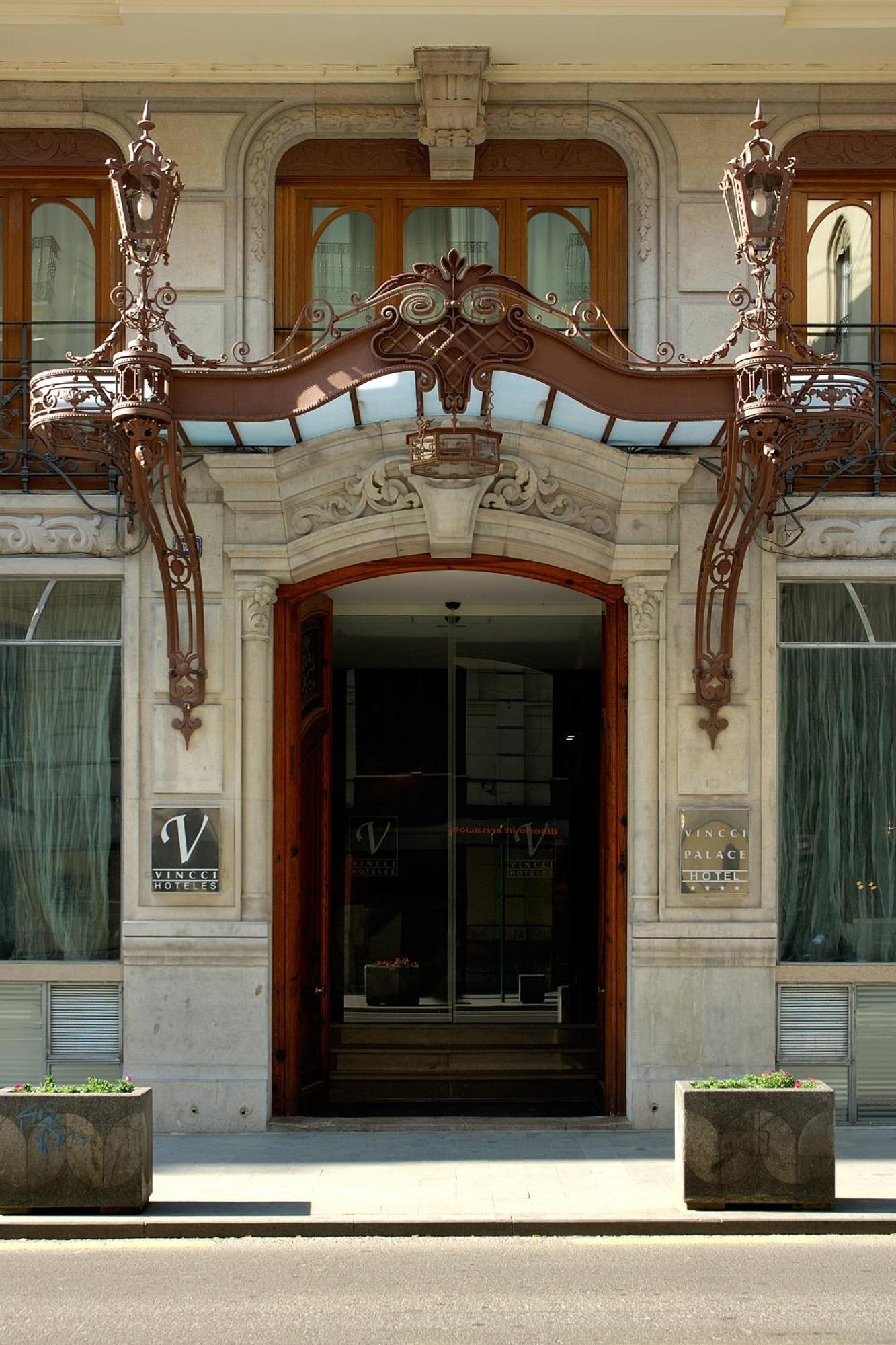 Vincci Room