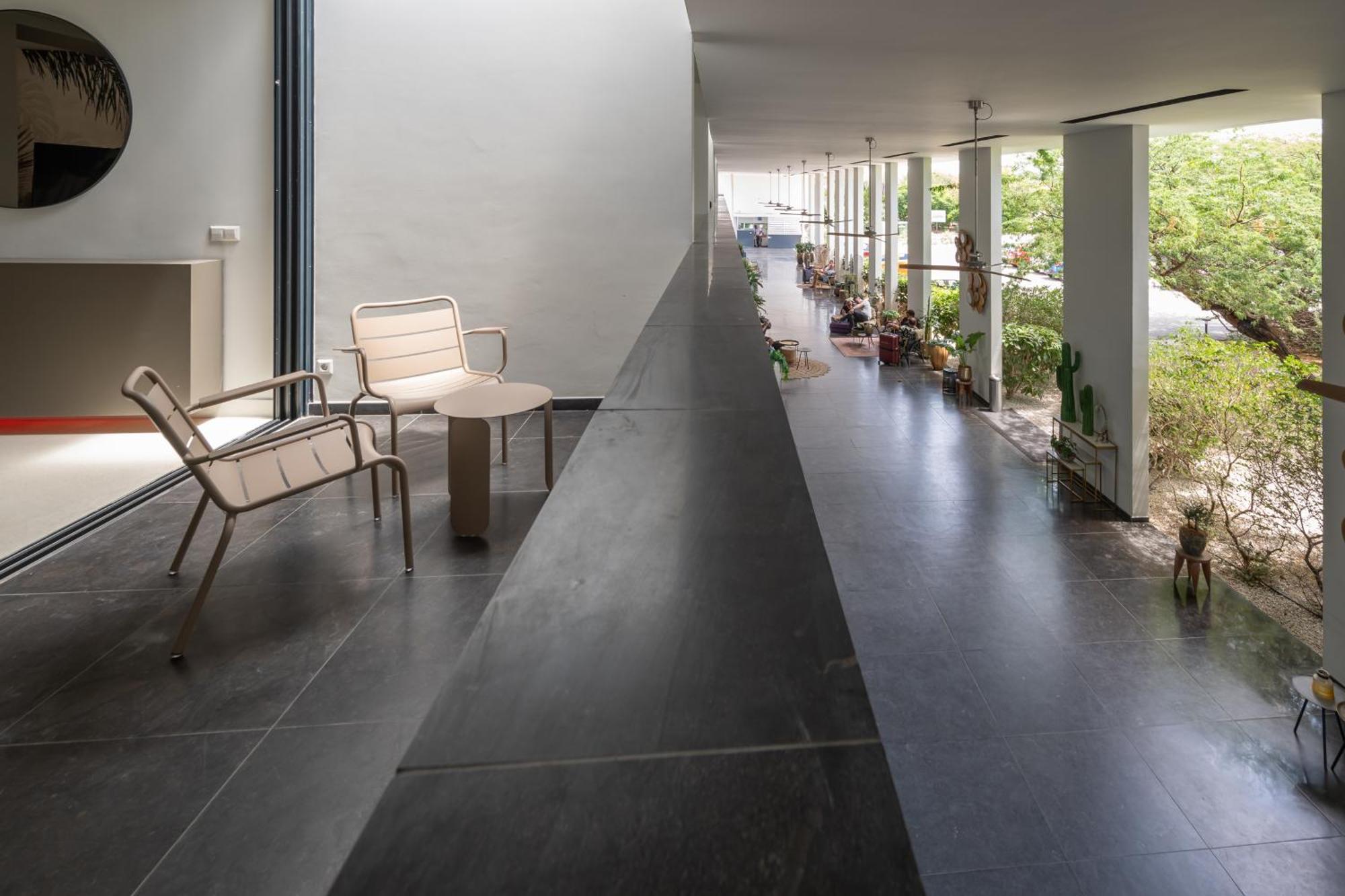 King Room Lobby View
