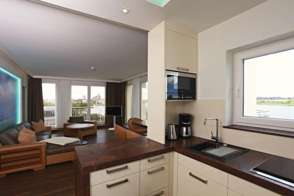 Superior One-Bedroom Apartment
