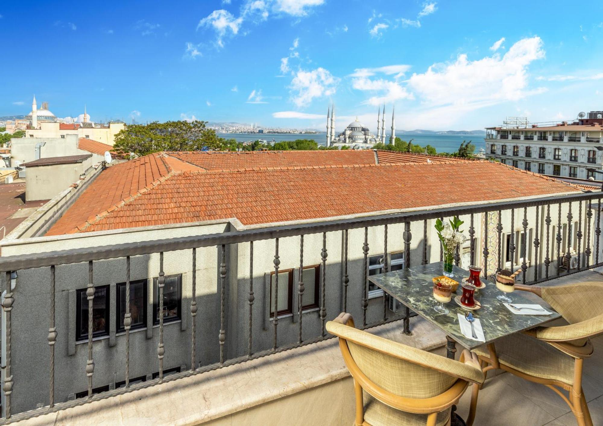 Deluxe Suite Terrace