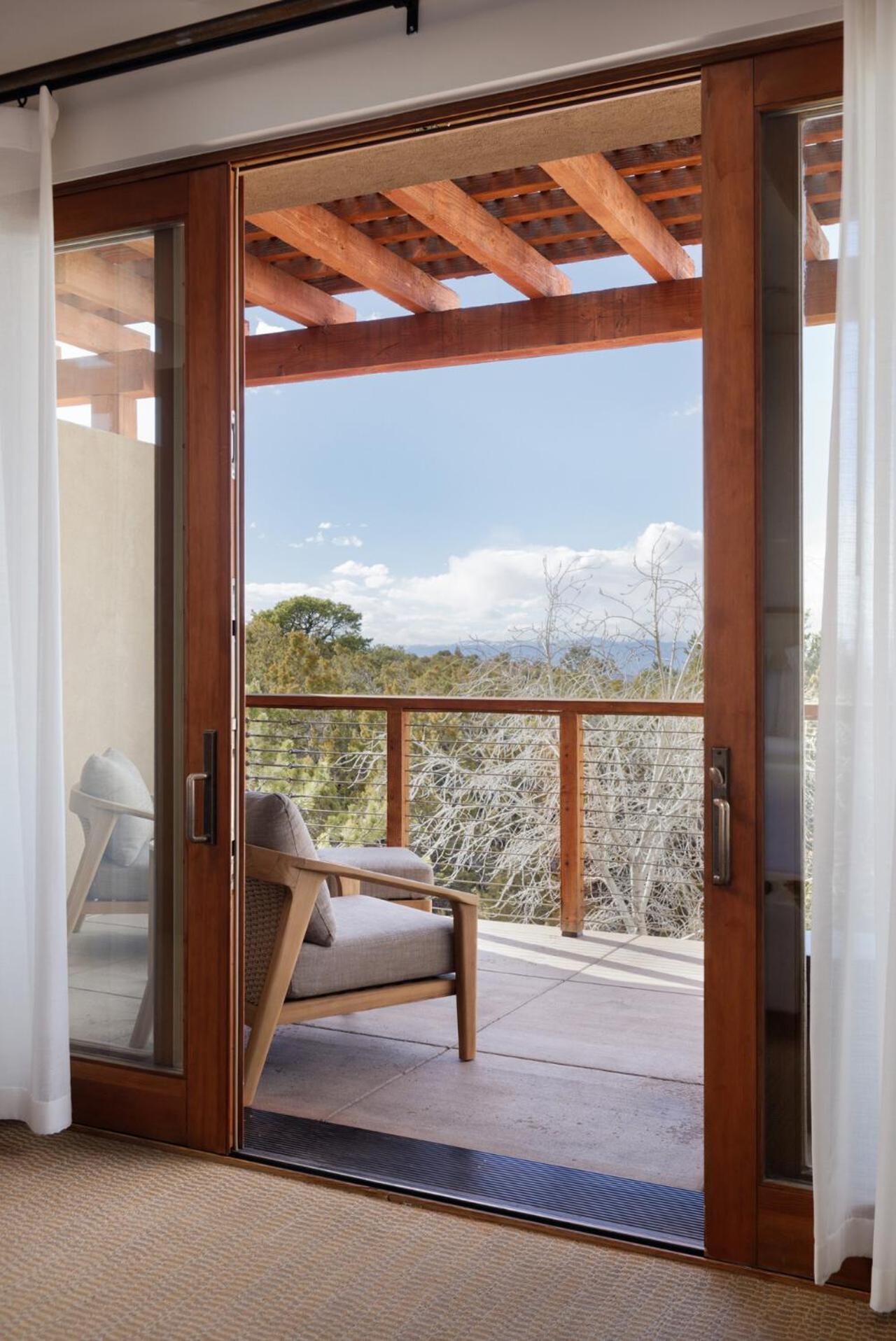 Vista Casita One King Bed