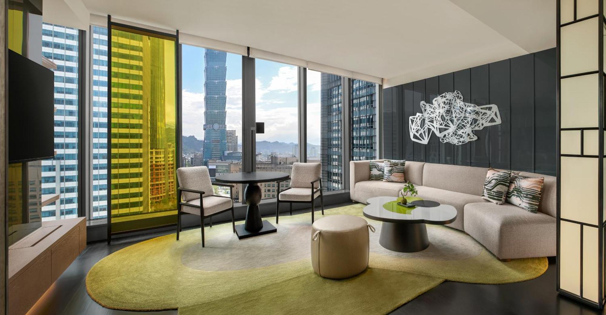 Fantastic Suite, 1 Bedroom Suite, 1 King, TAIPEI 101 view