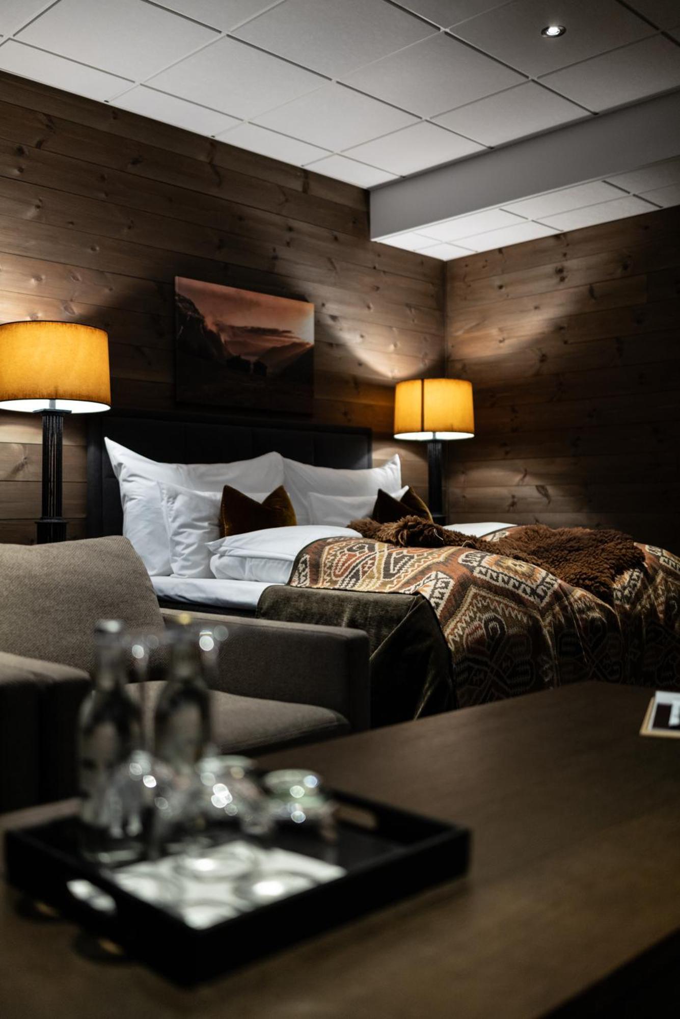 Junior Suite Mountain View