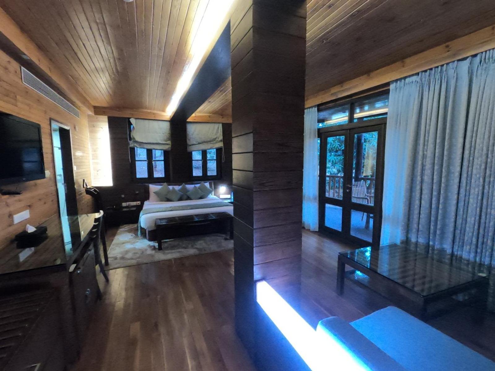 Premium Aussie Wooden Chalet Enjoy 21 Happy Hours on Activities Spa & Salon Access to Water Sports & Recreational Centre