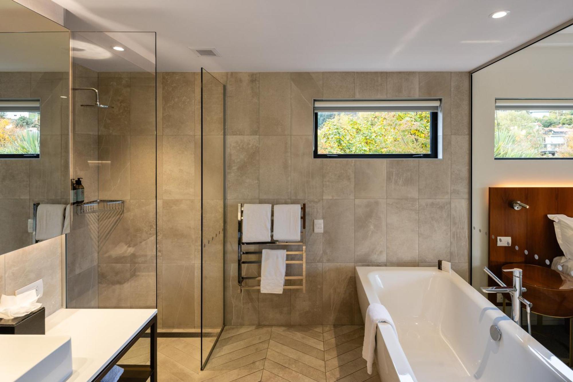 Remarkables View Junior Suite