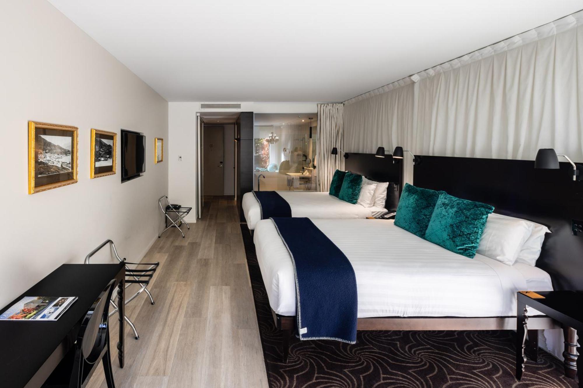 Gondola View Twin Room