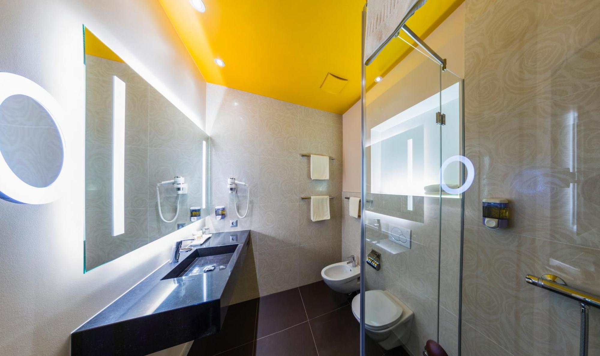 Classic Double or Twin Room