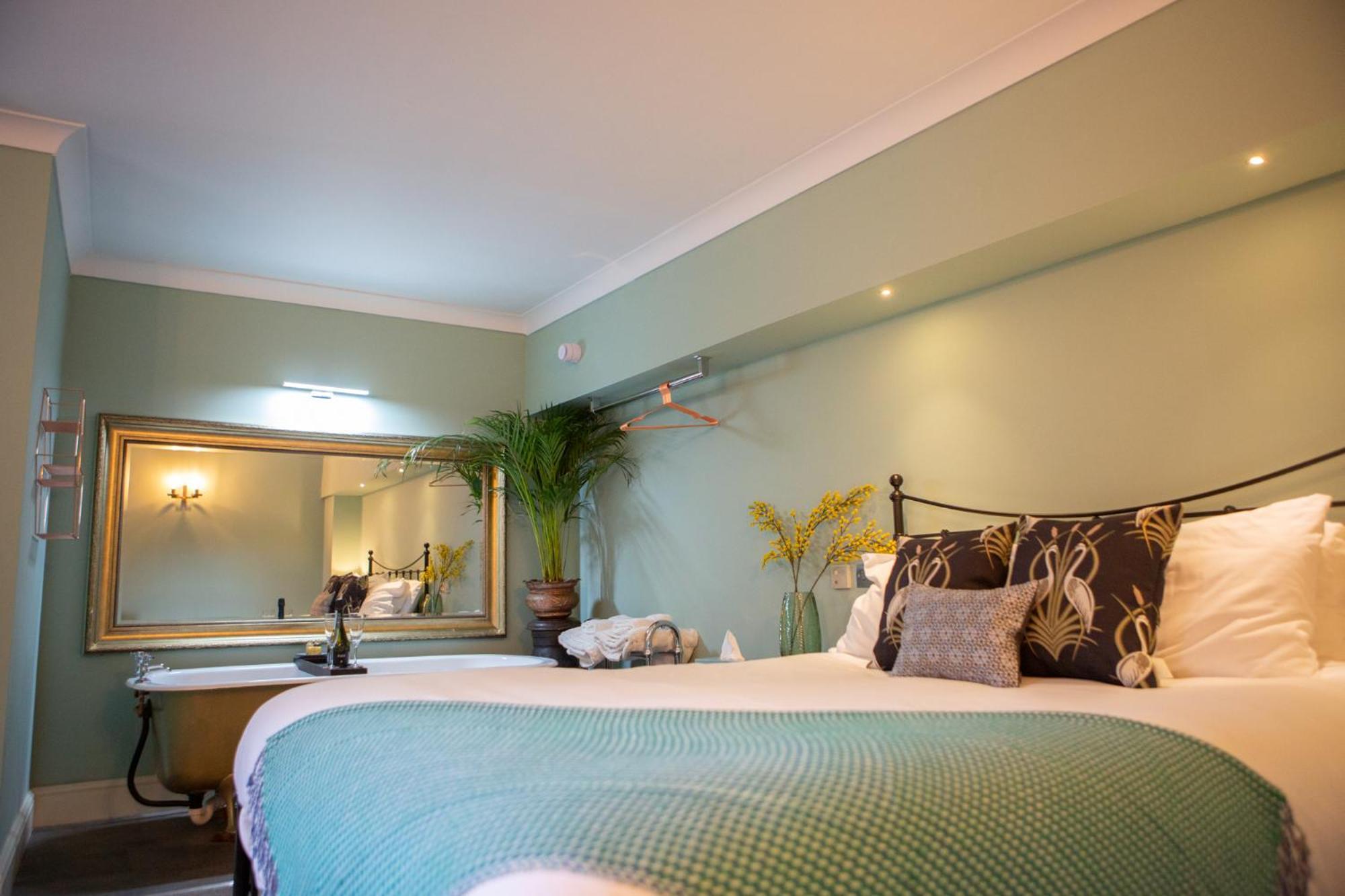 Junior Suite Garden View