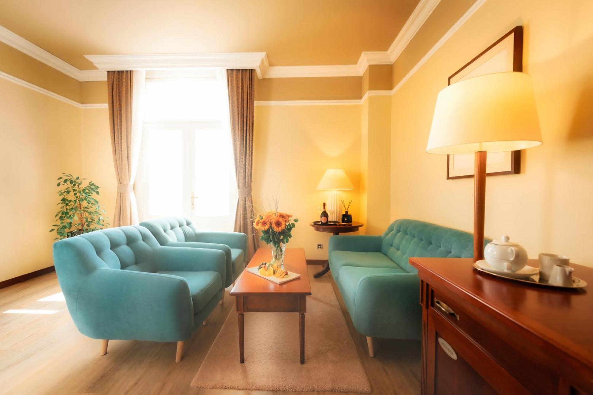 Queen Suite Sea View