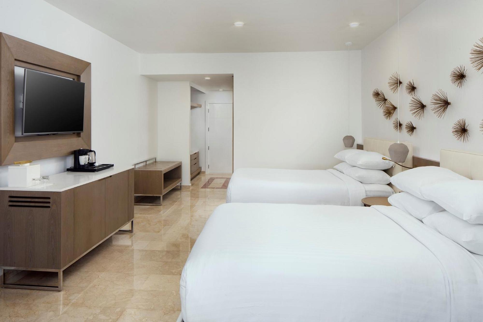 Double Room Two Double Beds Roll Shower Mobility Accessible