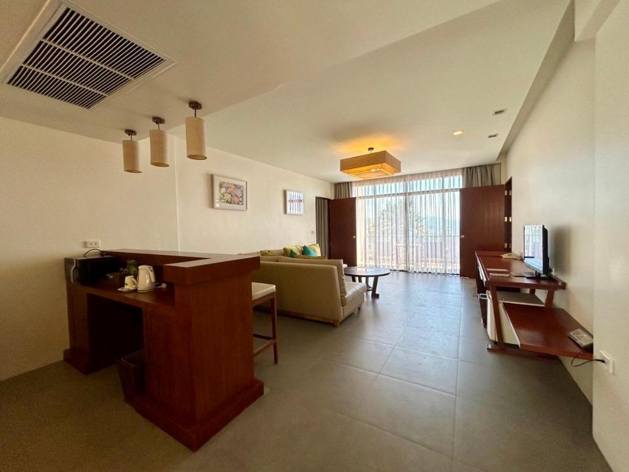 Two-Bedroom Suite
