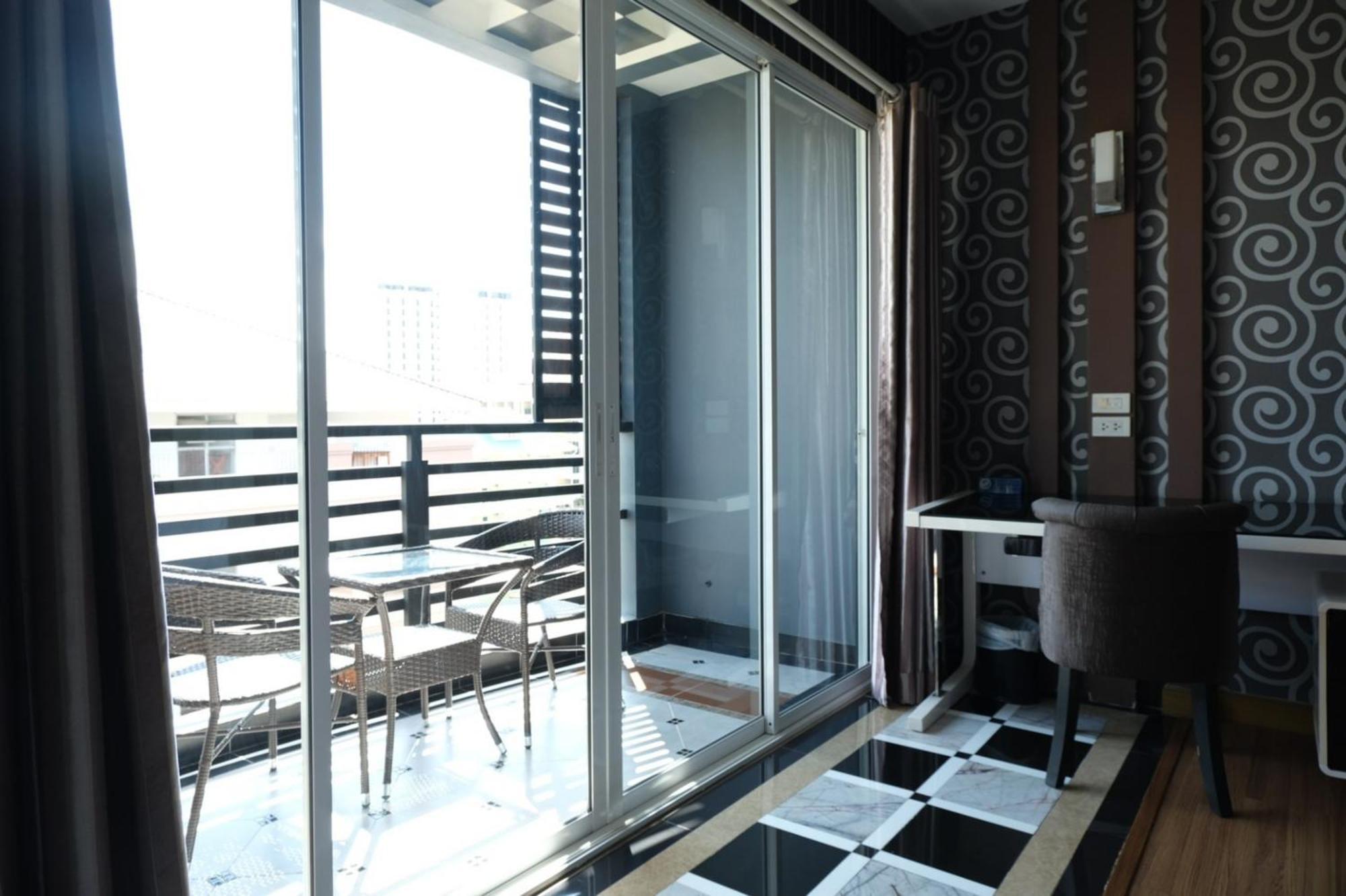 Superior Suite