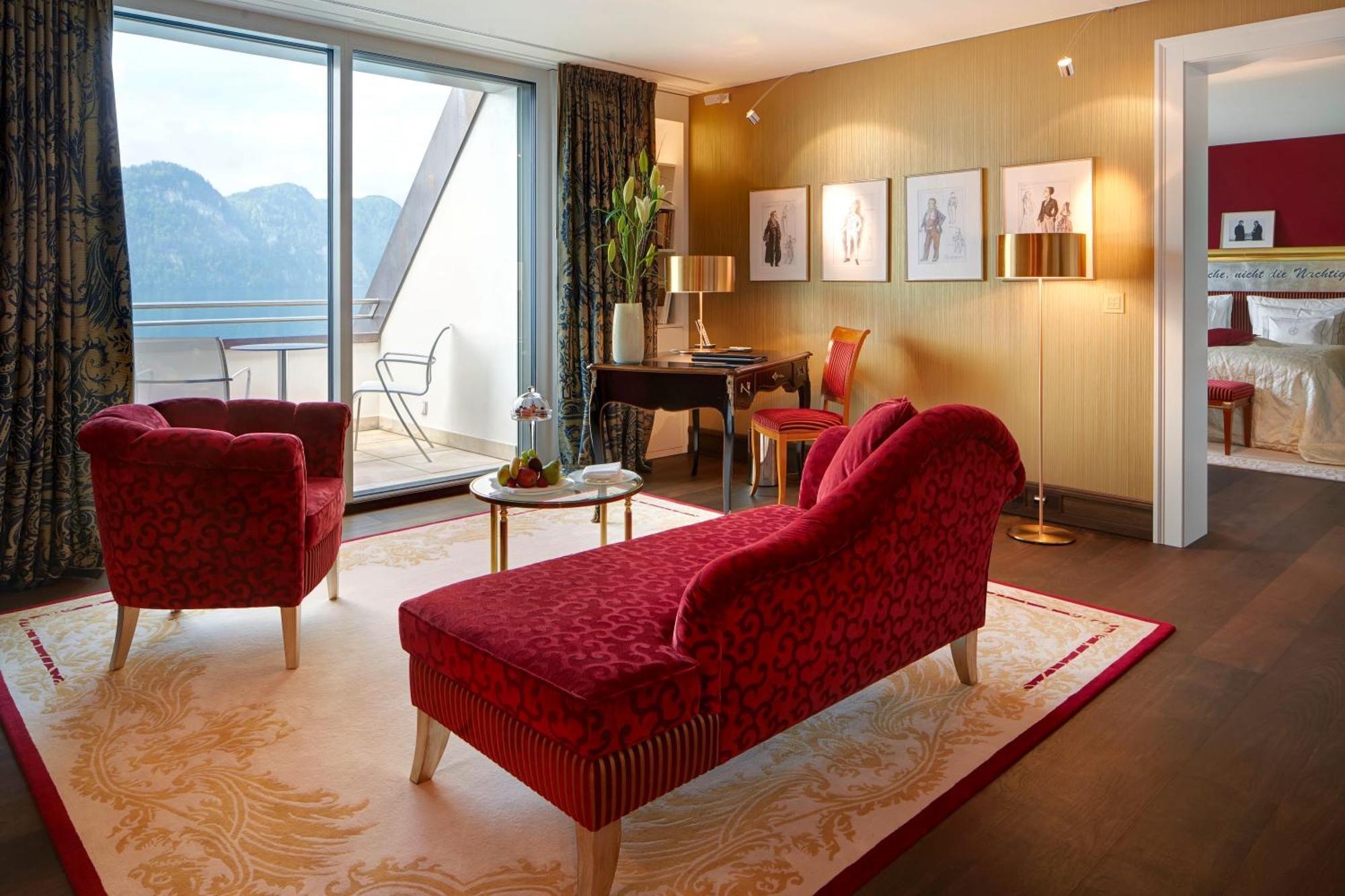 Deluxe Suite Lake View