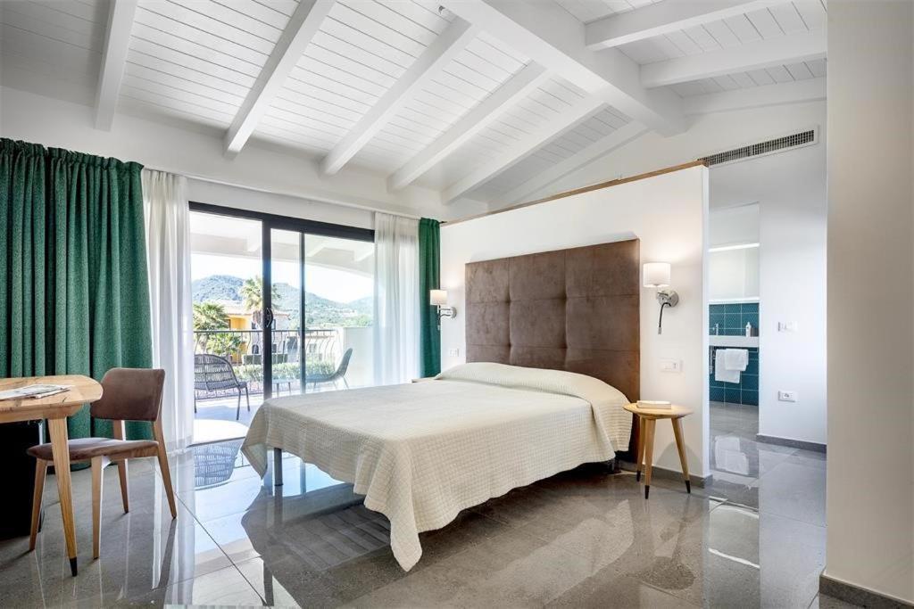 Comfort Double Room Garden View