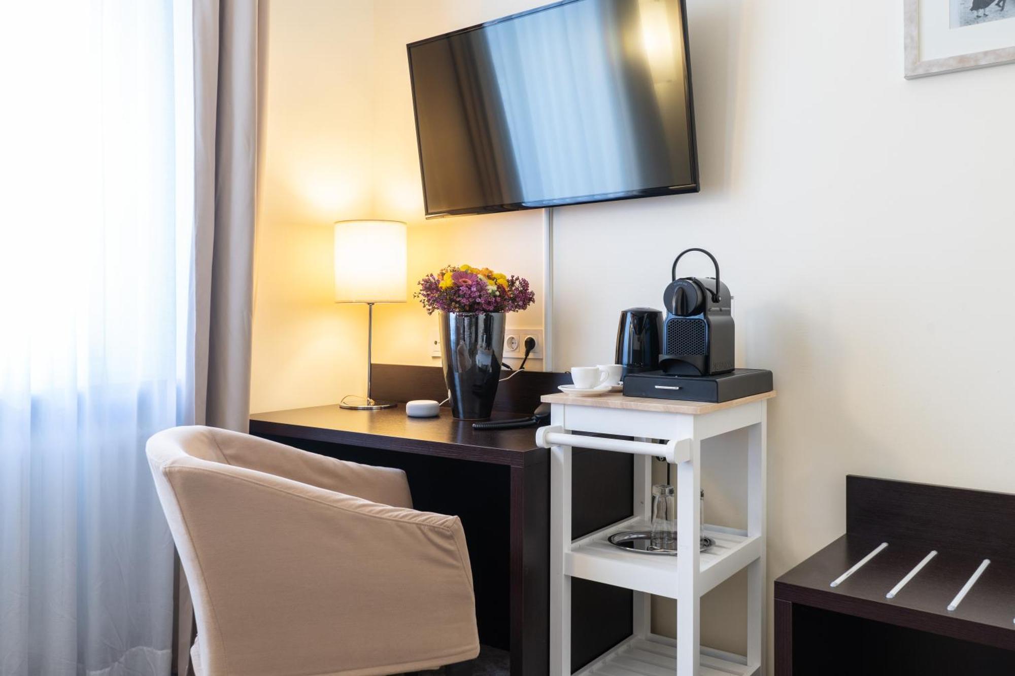 Deluxe Double Room Balcony