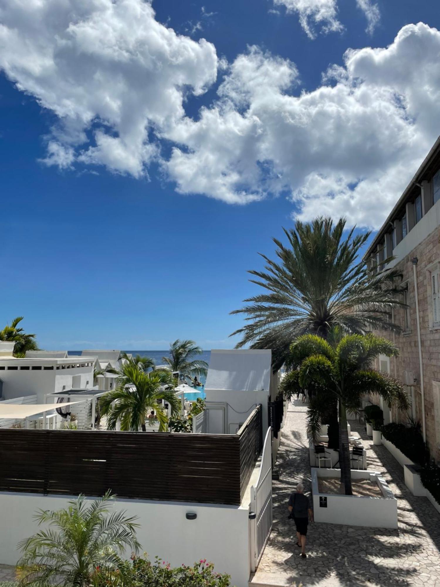 Comfort King Room Balcony Ocean View