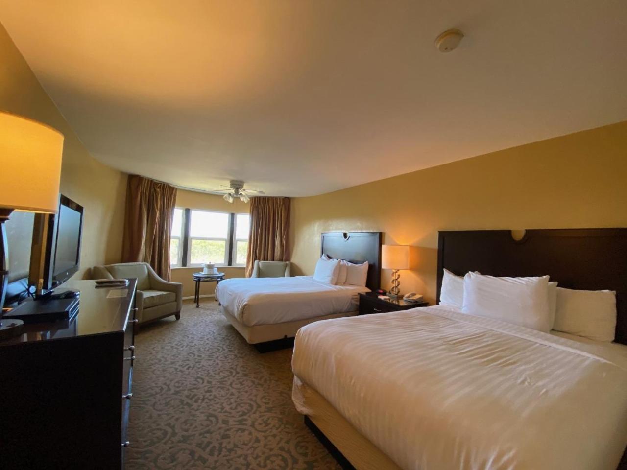 Standard Queen Room with Two Queen Beds