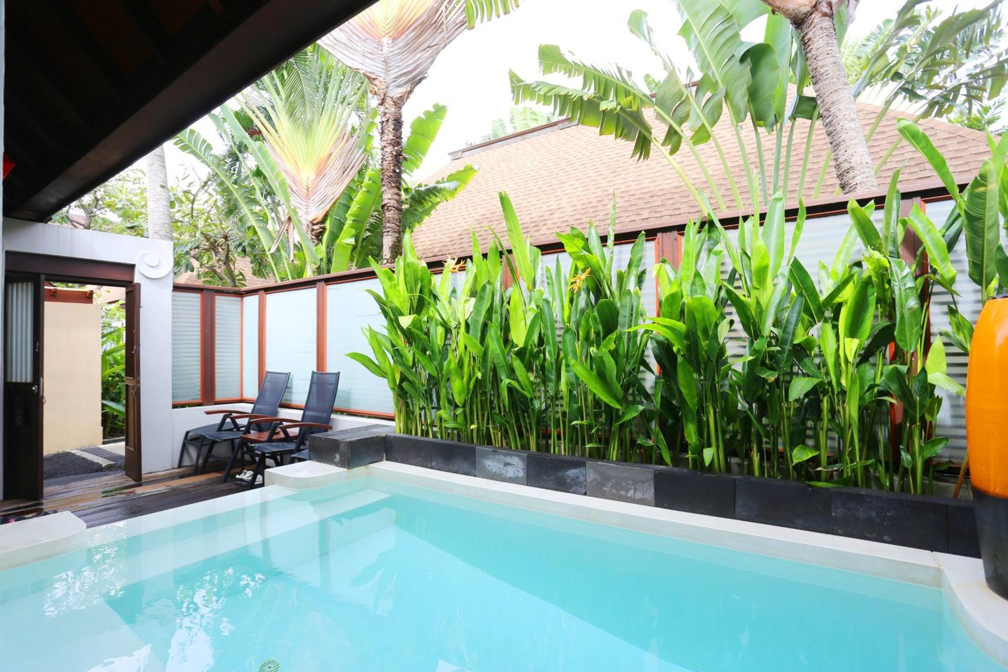 Hydro Pool Villa