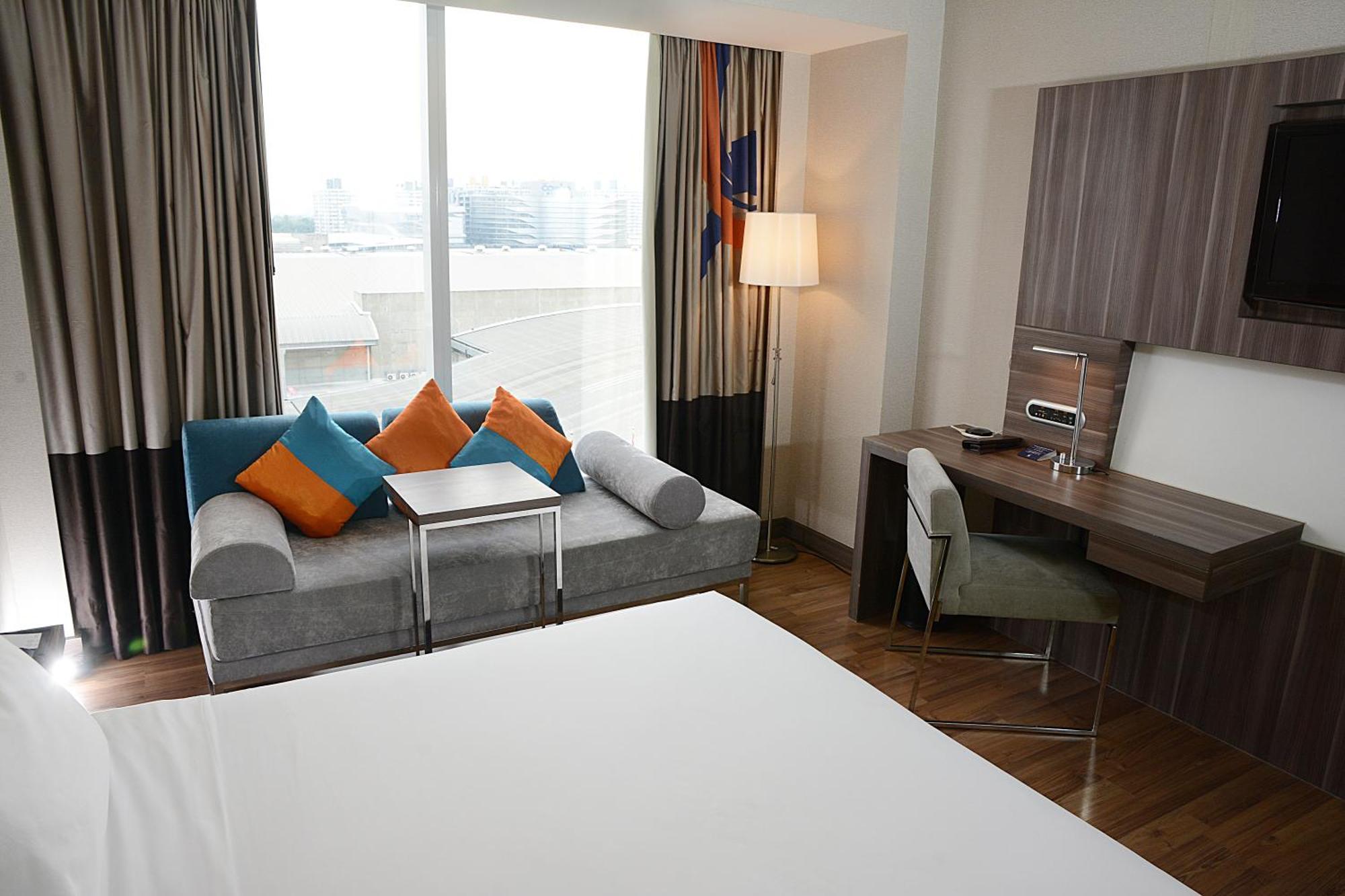 Standard King Room