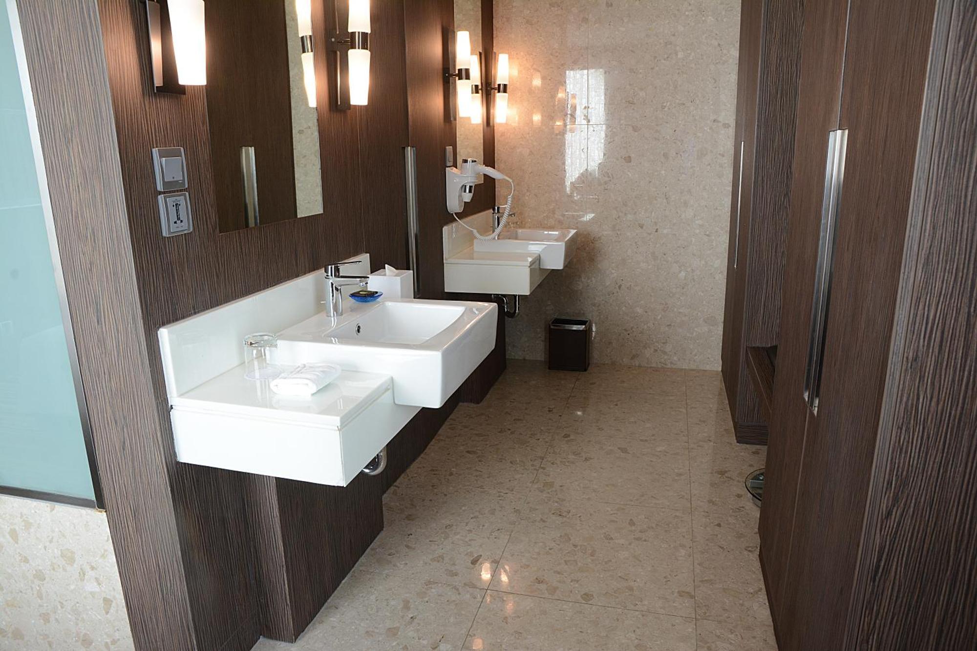 Premier Suite