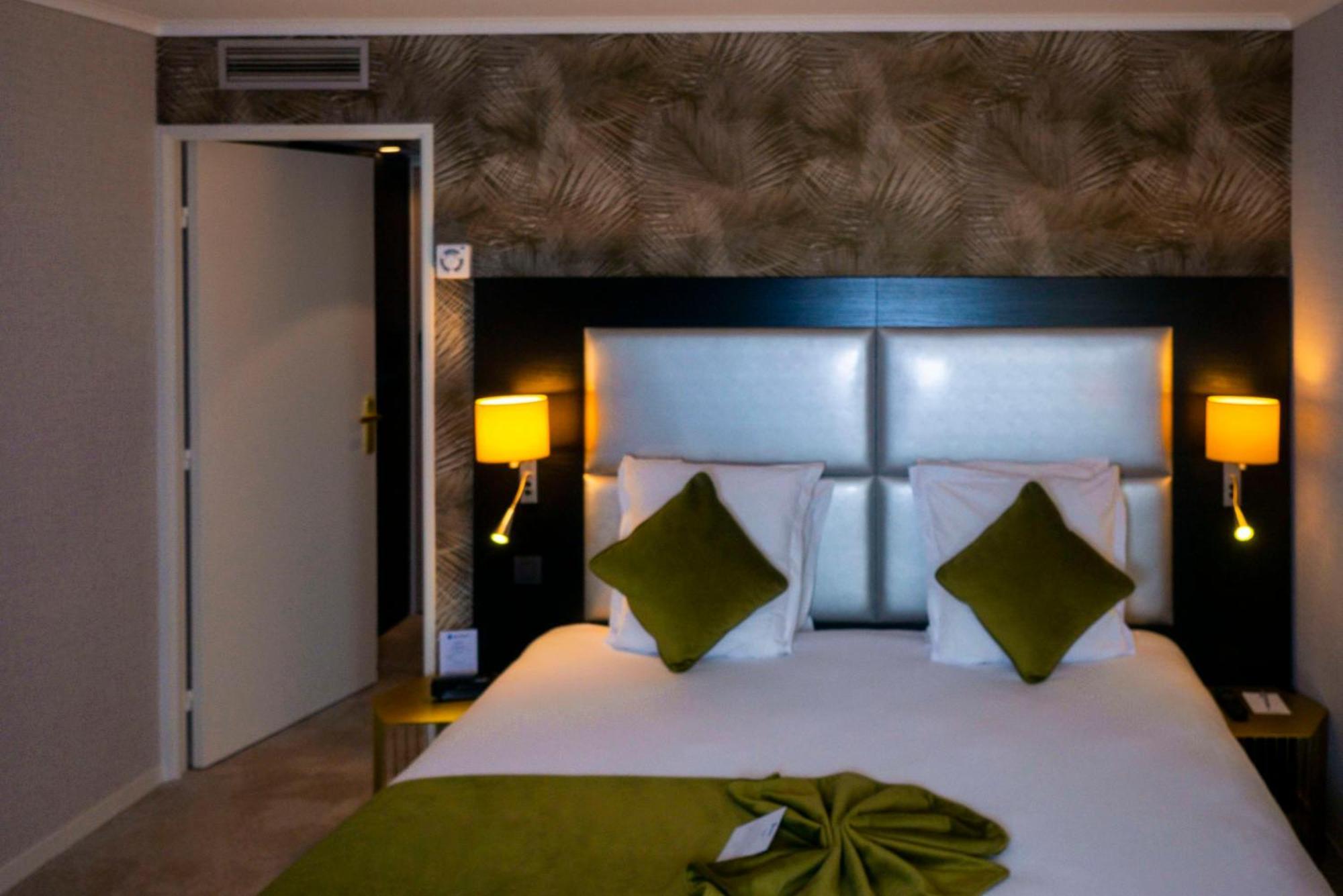 Standard Twin or Double Room Sofa bed,1584393462:JPEG