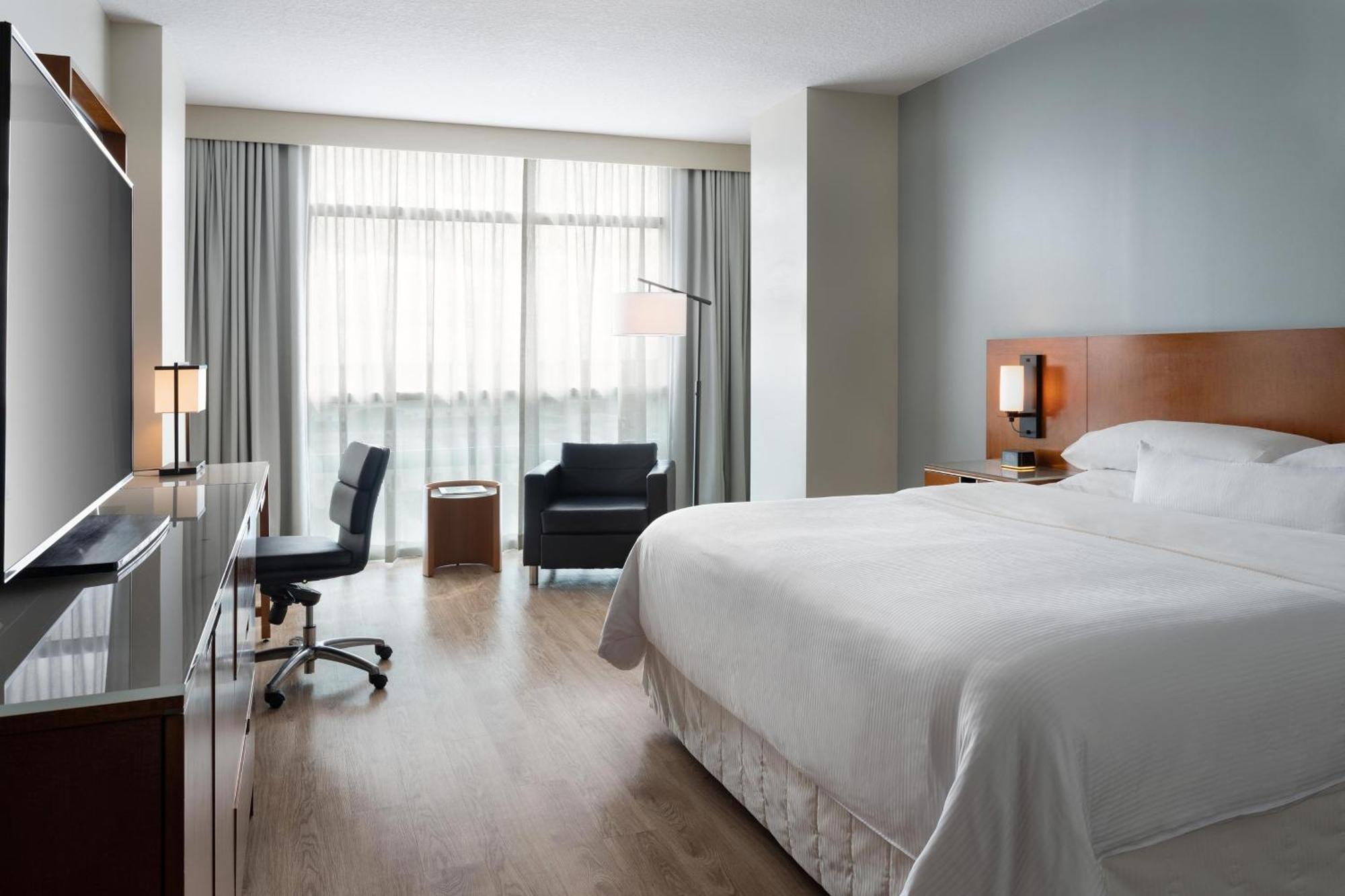 King Room,1589562865:JPEG
