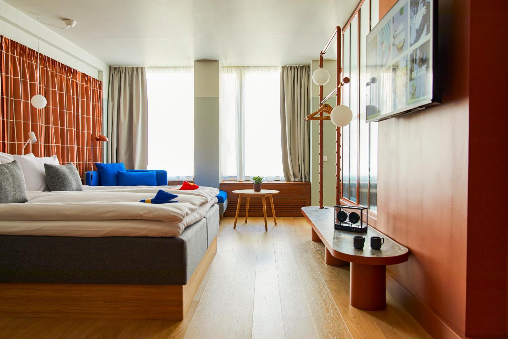 Large Double Room