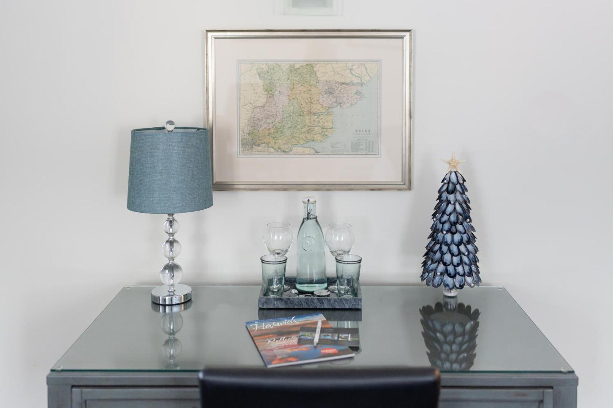 Deluxe Room,1590379359:JPEG