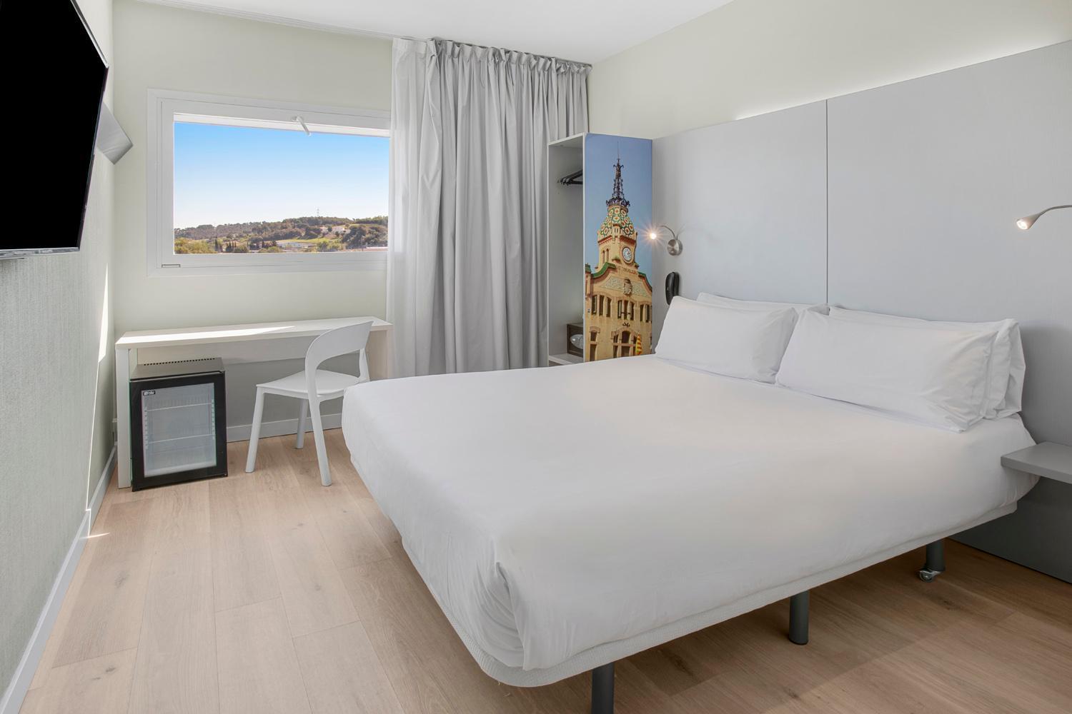 Double Room,1592050075:JPEG