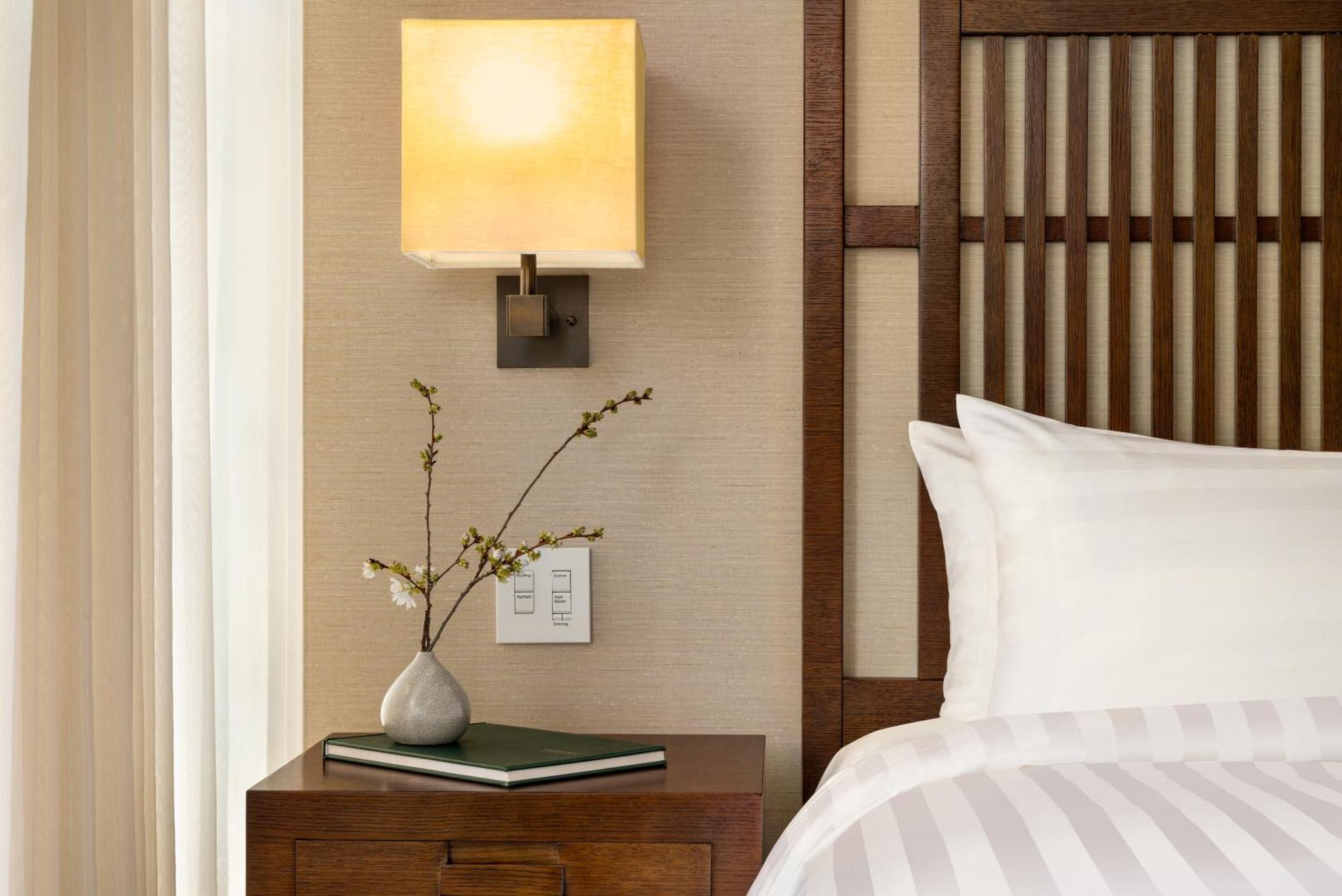 King Room,1592050938:JPEG