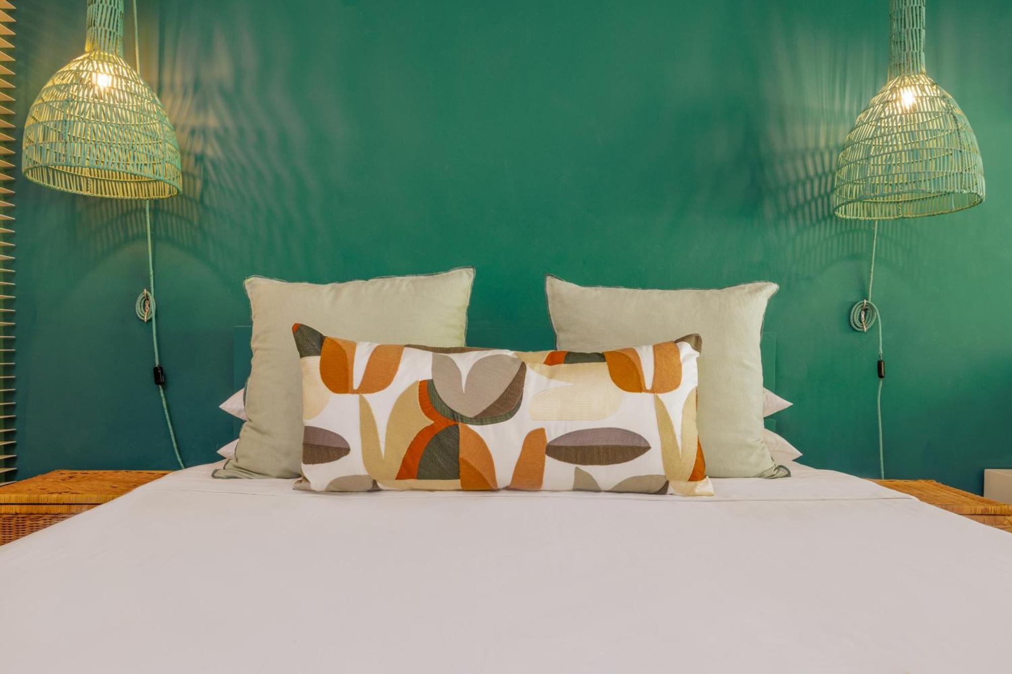 Deluxe Double or Twin Room,1592897695:JPEG