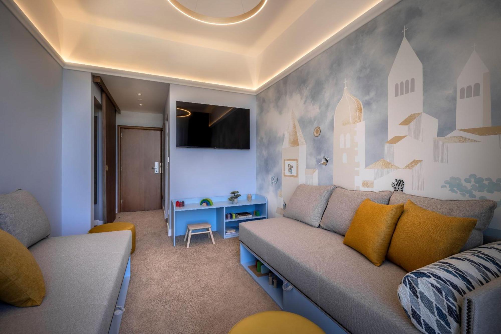 Room 22