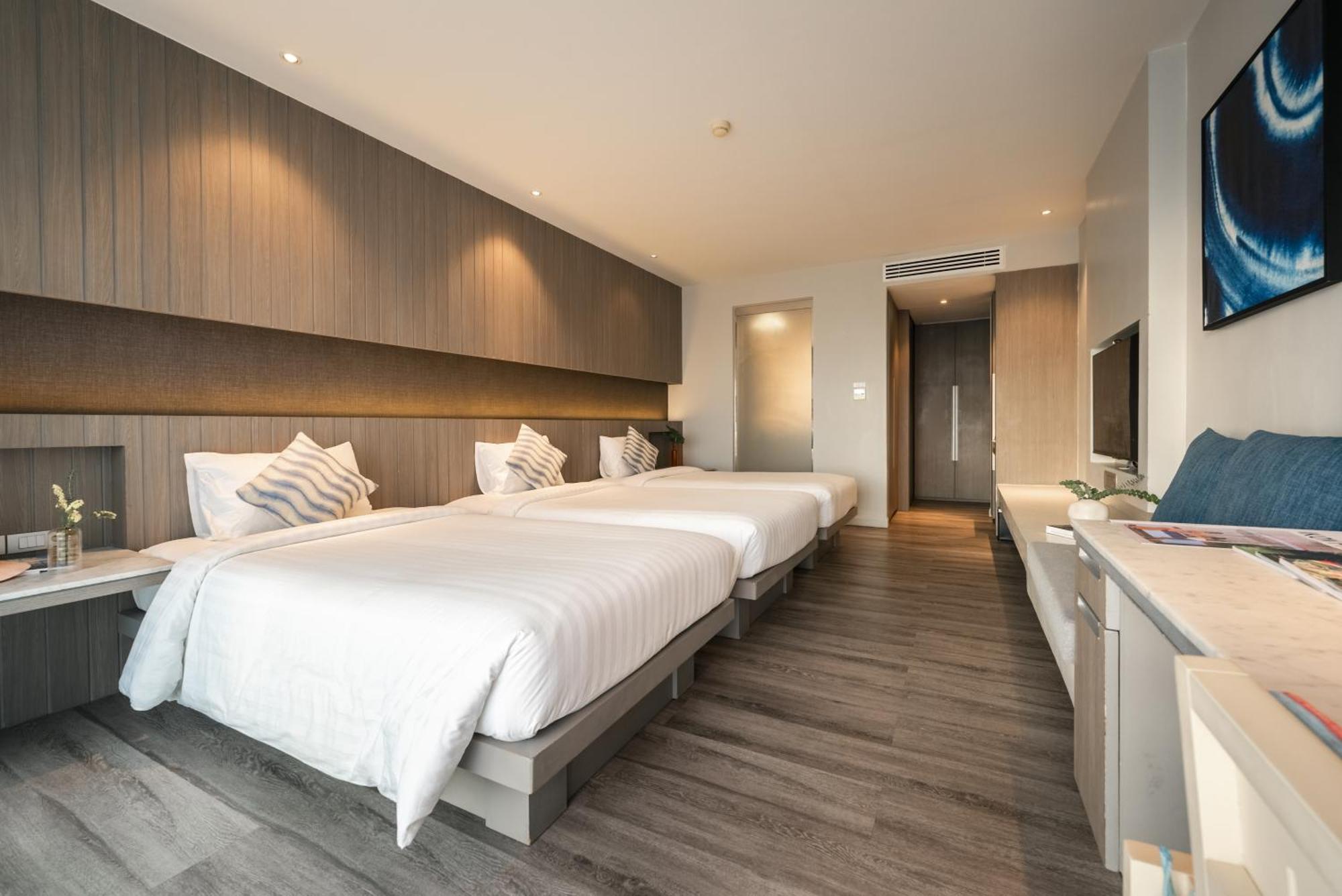 Triple Room