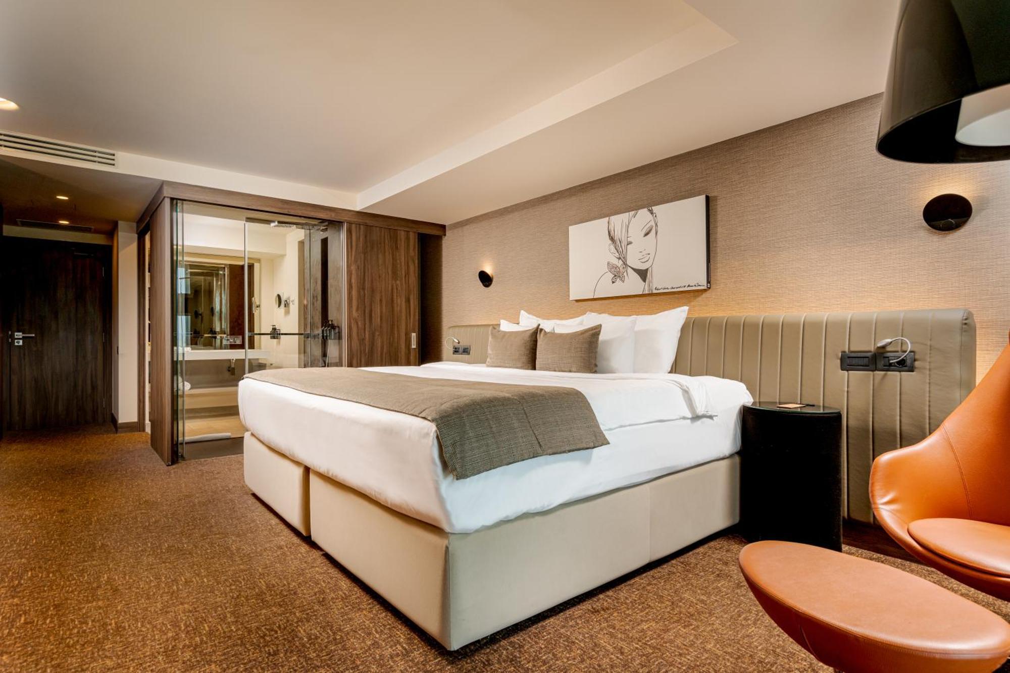 Double or Twin Room