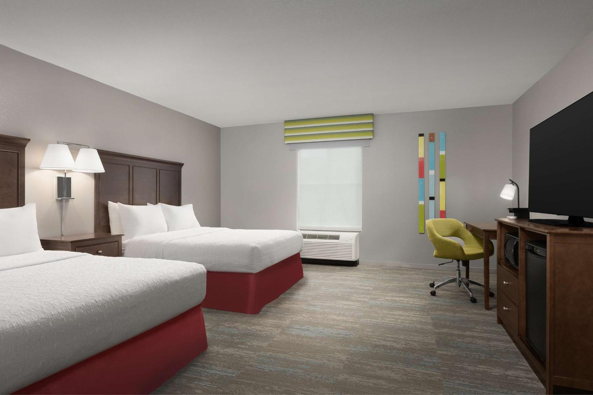 Queen Room Two Queen Beds Mobility Access or Non-Smoking